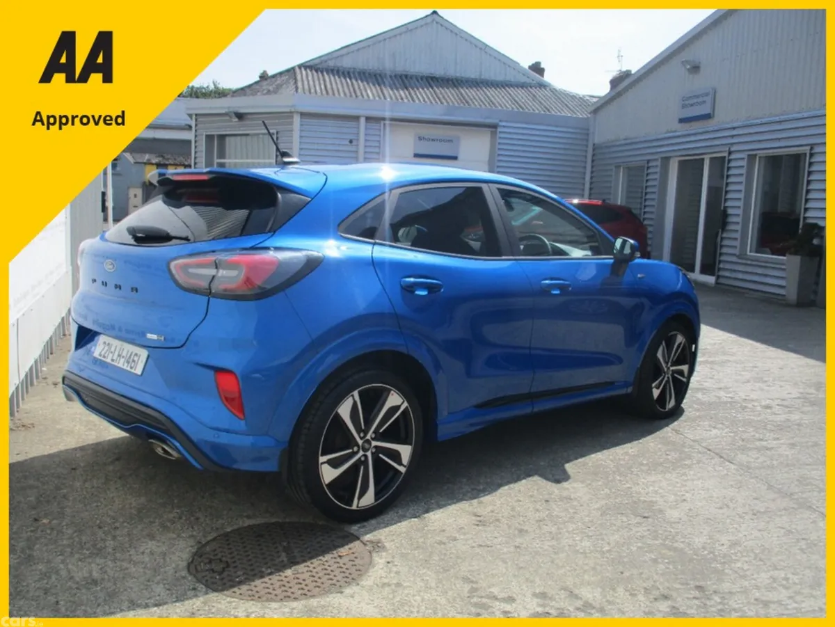 Ford Puma MPV, Petrol Hybrid, 2022, Blue