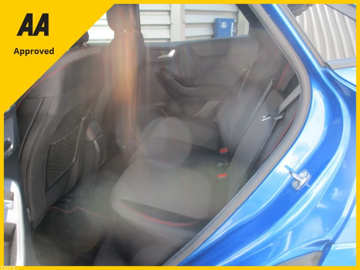 Ford Puma MPV, Petrol Hybrid, 2022, Blue