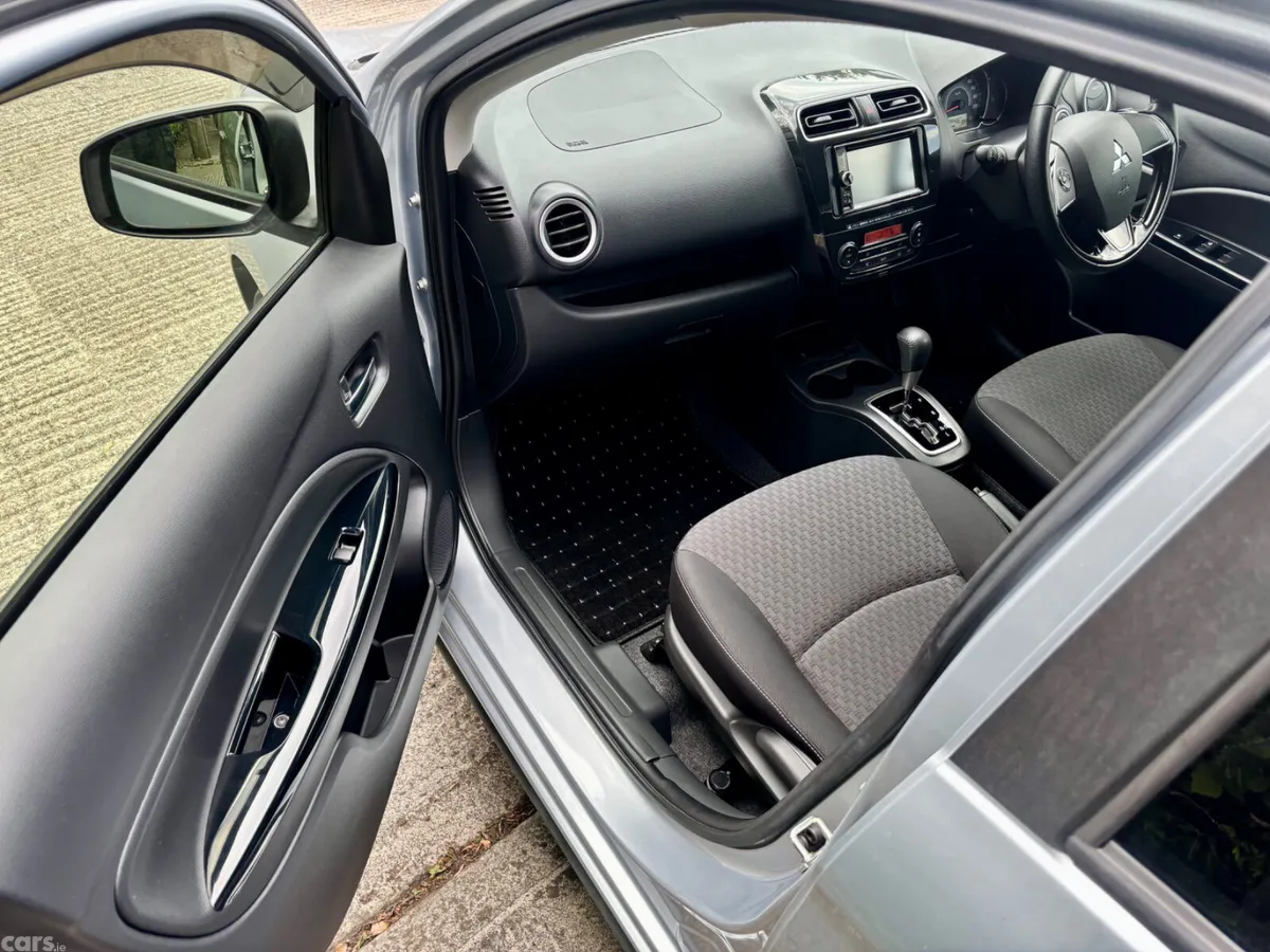 Mitsubishi Mirage Hatchback, Petrol, 2018, Silver