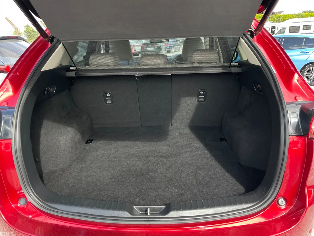 Mazda CX-5 SUV, Diesel, 2017, Red