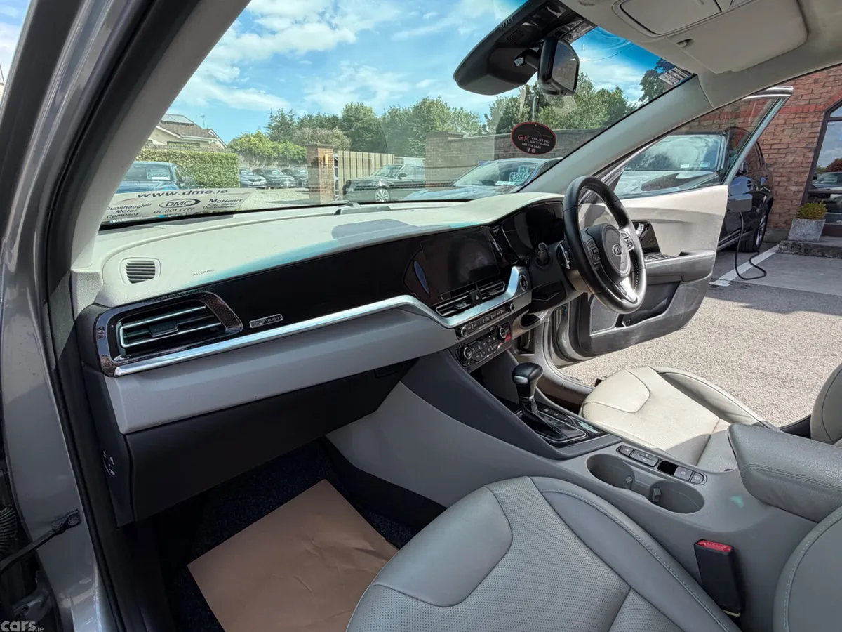 Kia Niro SUV, Petrol Plug-in Hybrid, 2021, Grey