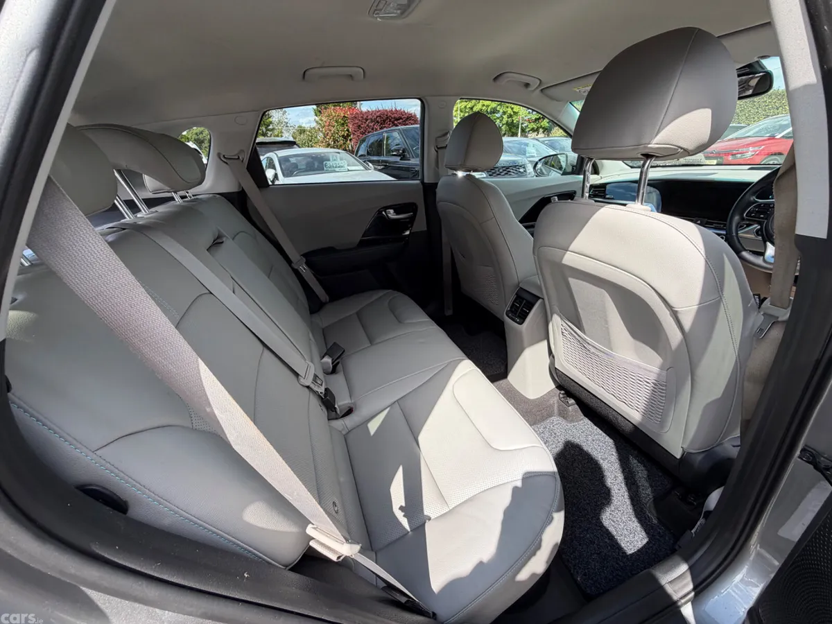 Kia Niro SUV, Petrol Plug-in Hybrid, 2021, Grey