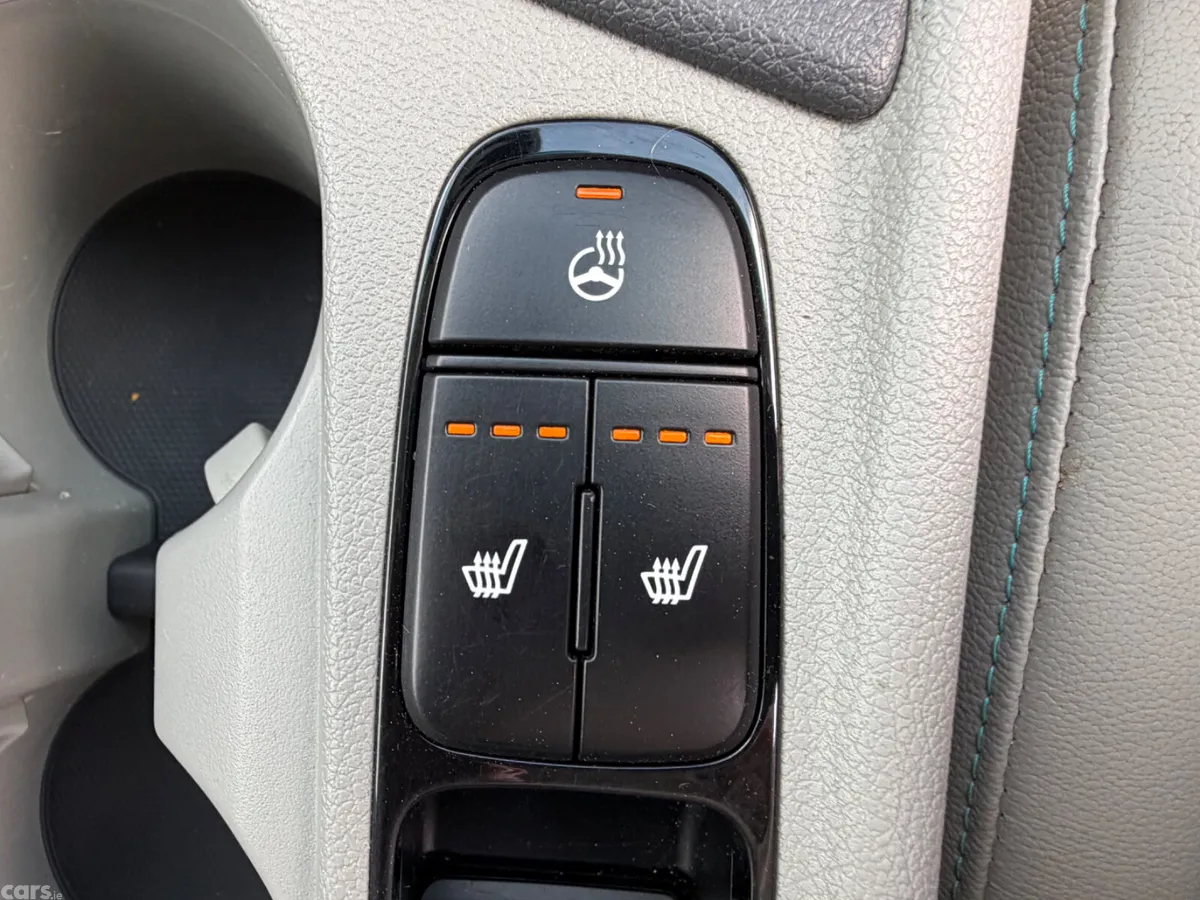 Kia Niro SUV, Petrol Plug-in Hybrid, 2021, Grey