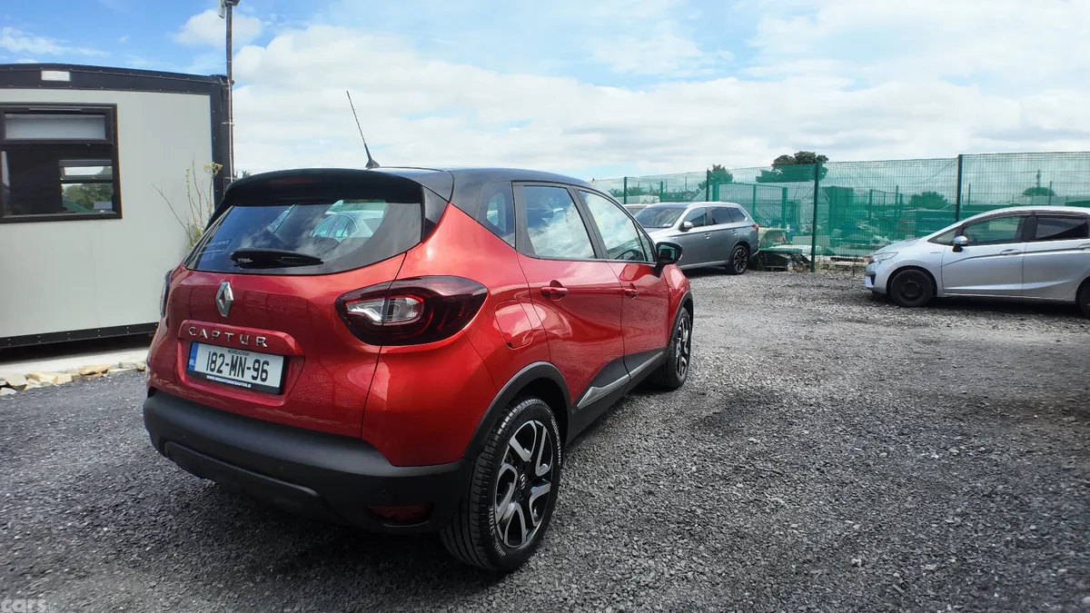 Renault Captur Hatchback, Diesel, 2018, Red