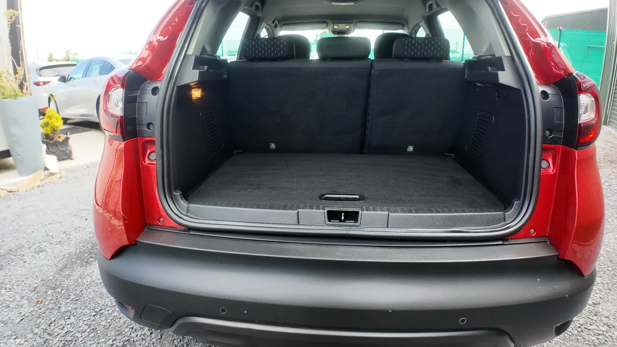 Renault Captur Hatchback, Diesel, 2018, Red