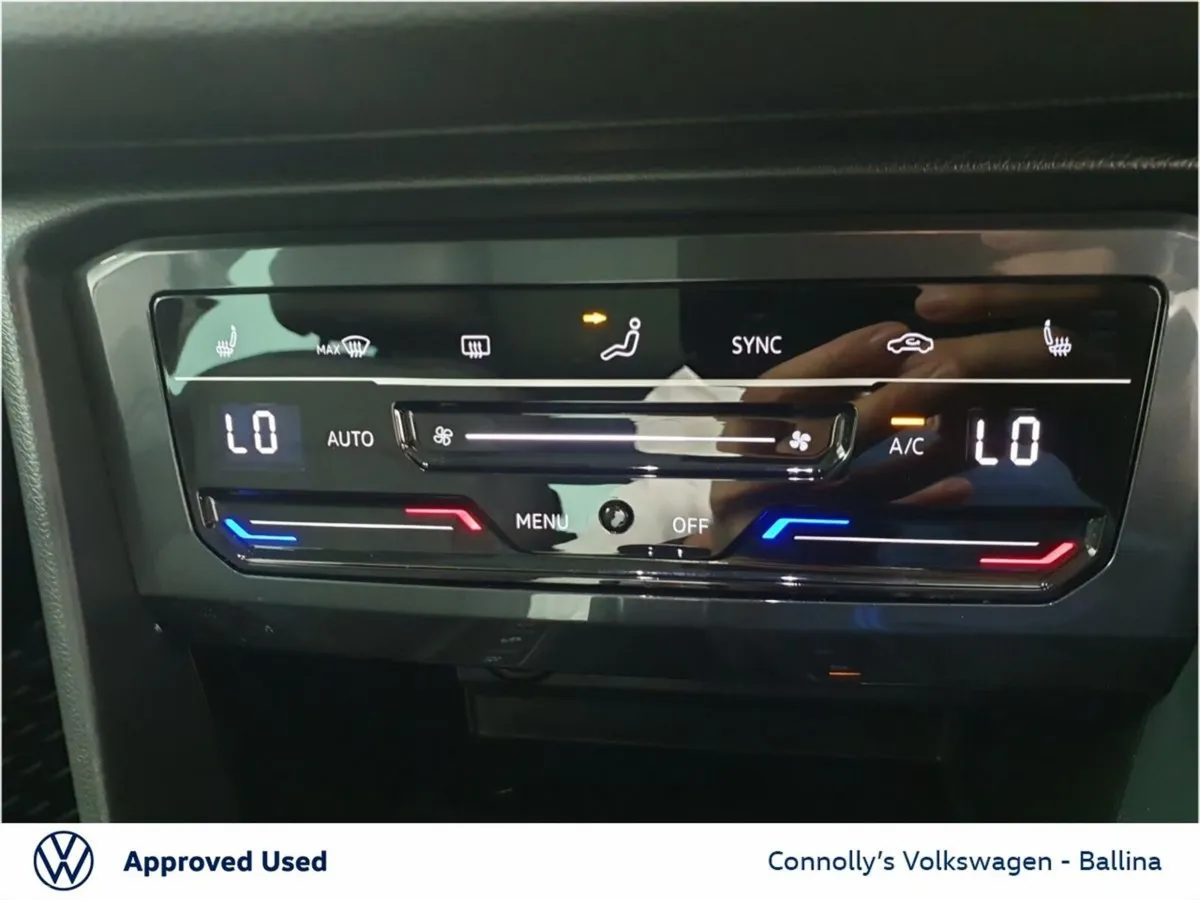 Volkswagen Tiguan SUV, Petrol, 2021, Blue