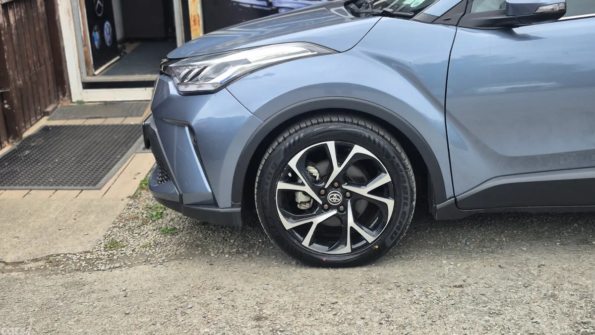 Toyota C-HR Hatchback, Petrol, 2023, Grey