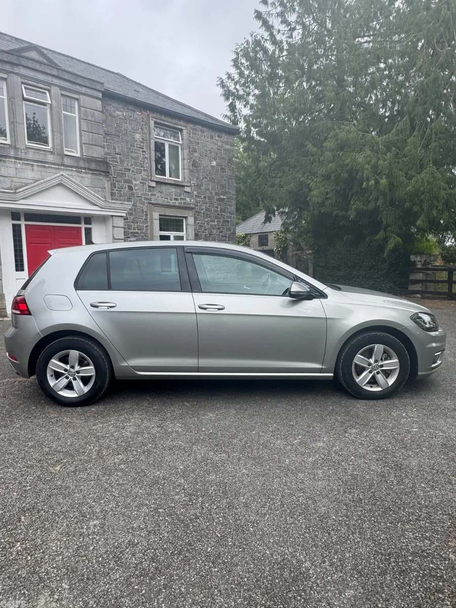 Volkswagen Golf Hatchback, Petrol, 2018, Silver