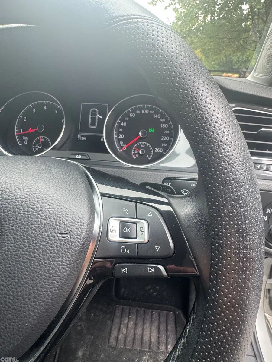 Volkswagen Golf Hatchback, Petrol, 2018, Silver