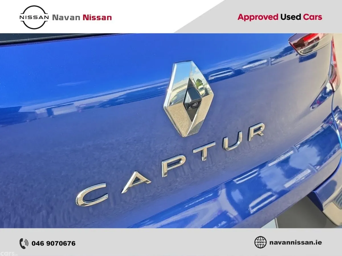Renault Captur Hatchback, Petrol, 2022, Blue