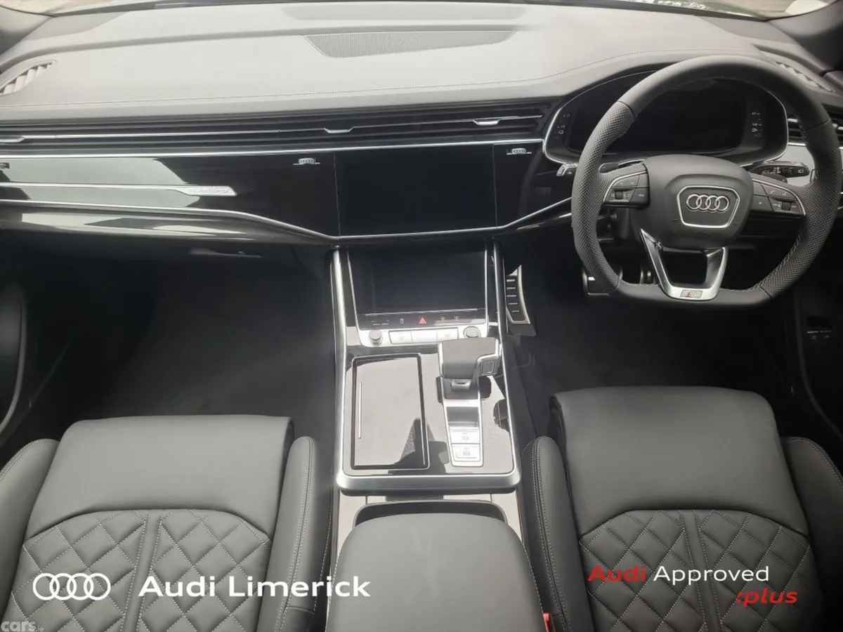 Audi Q8 SUV, Petrol Plug-in Hybrid, 2026, Blue