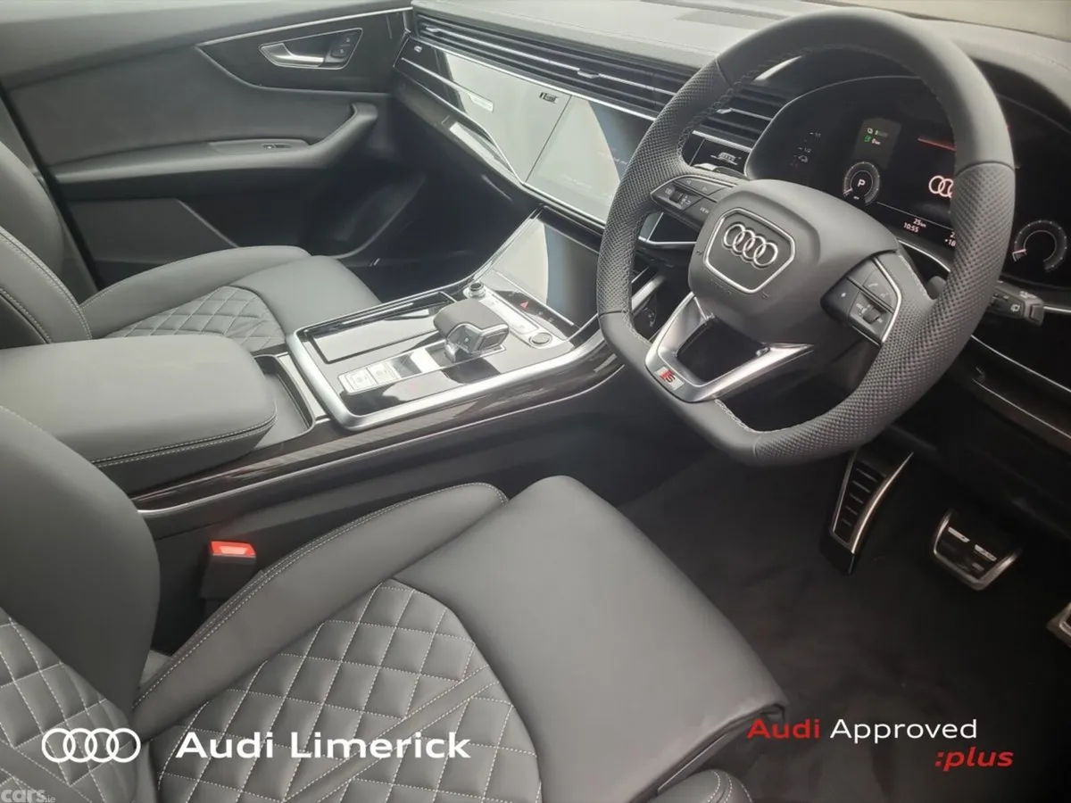 Audi Q8 SUV, Petrol Plug-in Hybrid, 2026, Blue