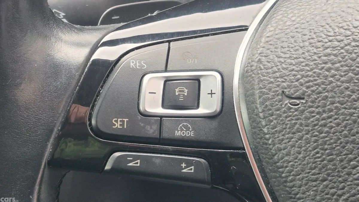 Volkswagen Golf Hatchback, Petrol, 2013, Silver