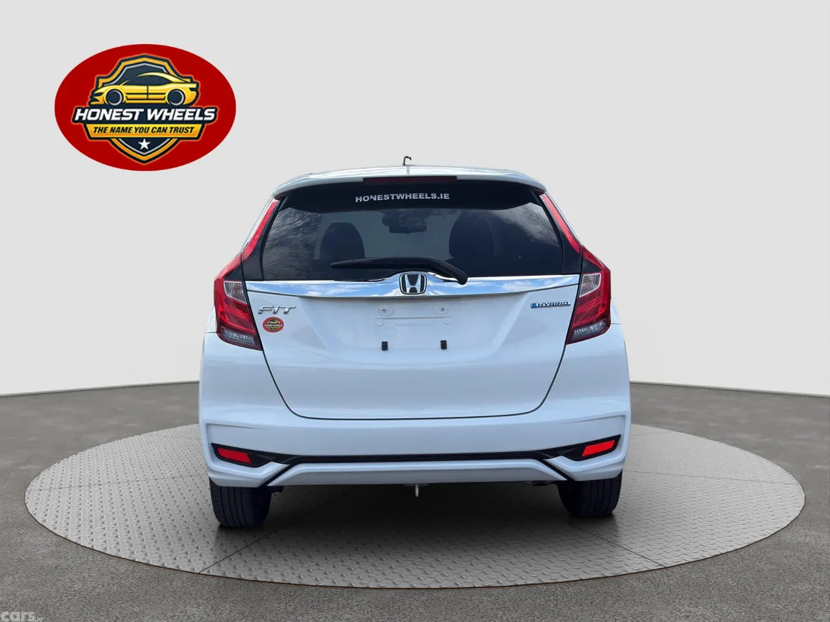 Honda Fit Hatchback, Petrol Hybrid, 2019, White