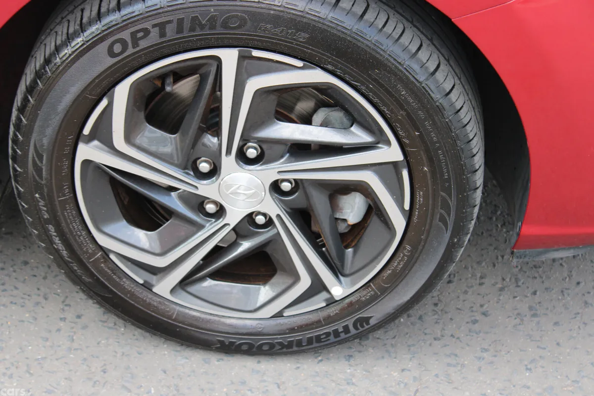 Hyundai i30 Hatchback, Diesel, 2021, Red