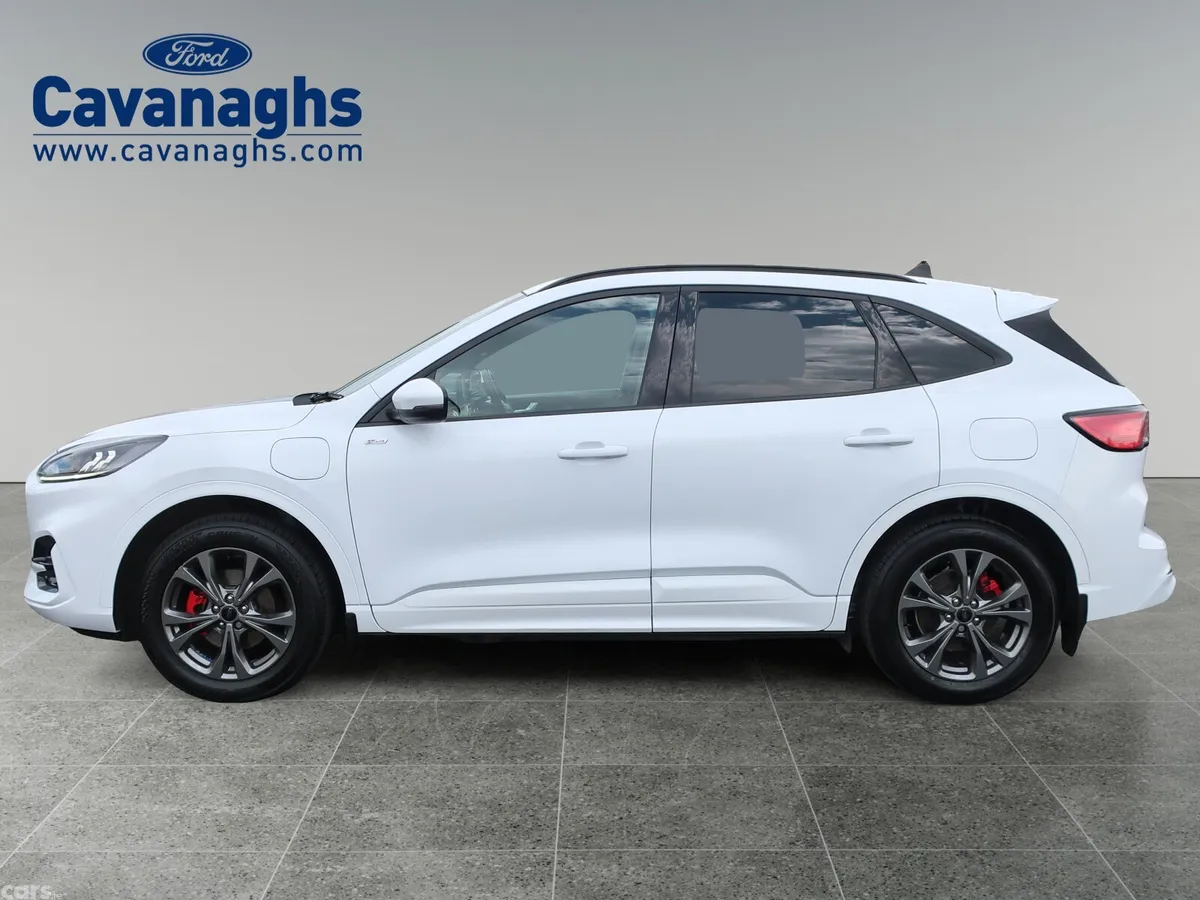 Ford Kuga SUV, Petrol Plug-in Hybrid, 2023, White