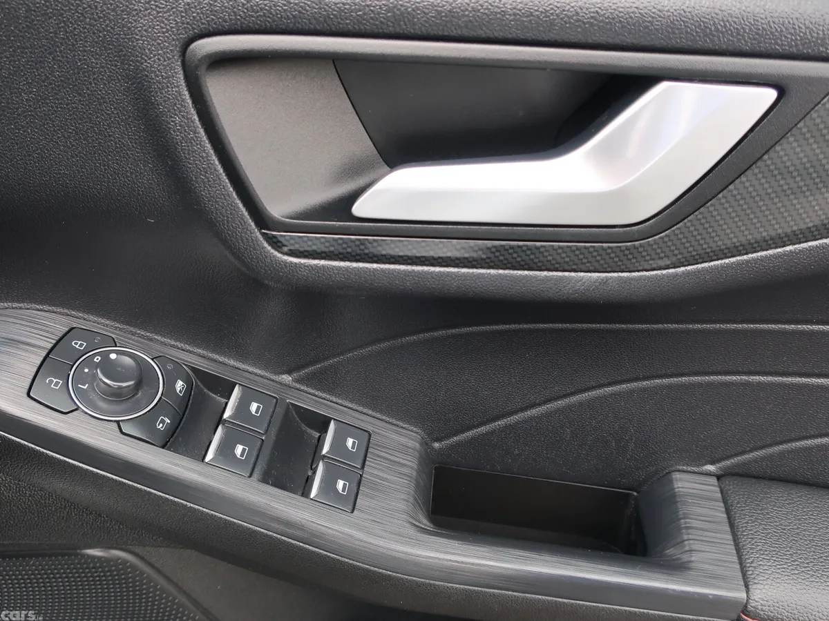 Ford Kuga SUV, Petrol Plug-in Hybrid, 2023, White