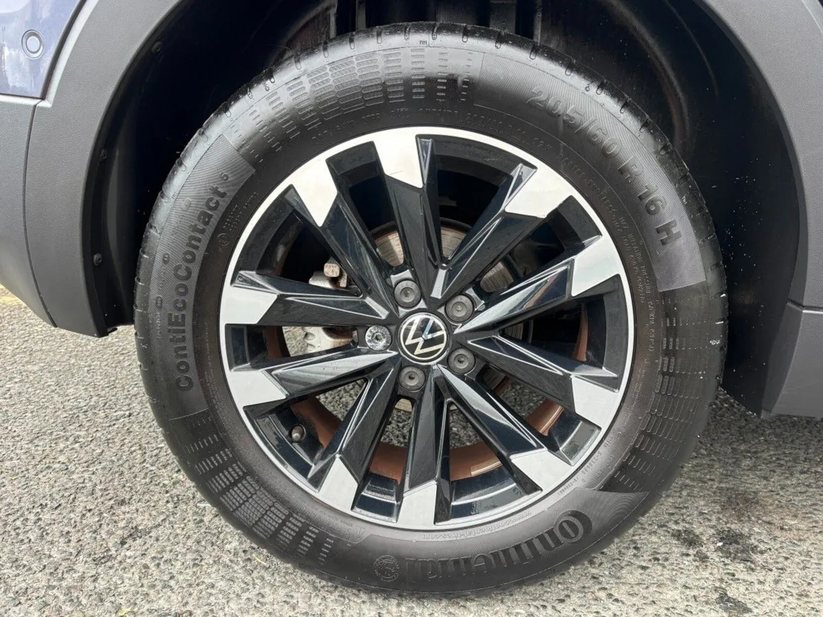 Volkswagen T-Cross SUV, Petrol, 2023, Grey