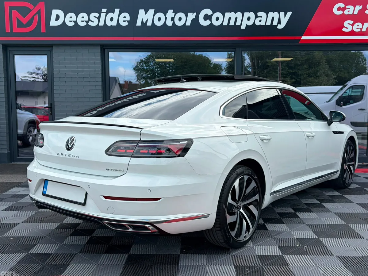 Volkswagen Arteon Hatchback, Petrol Hybrid, 2024, White