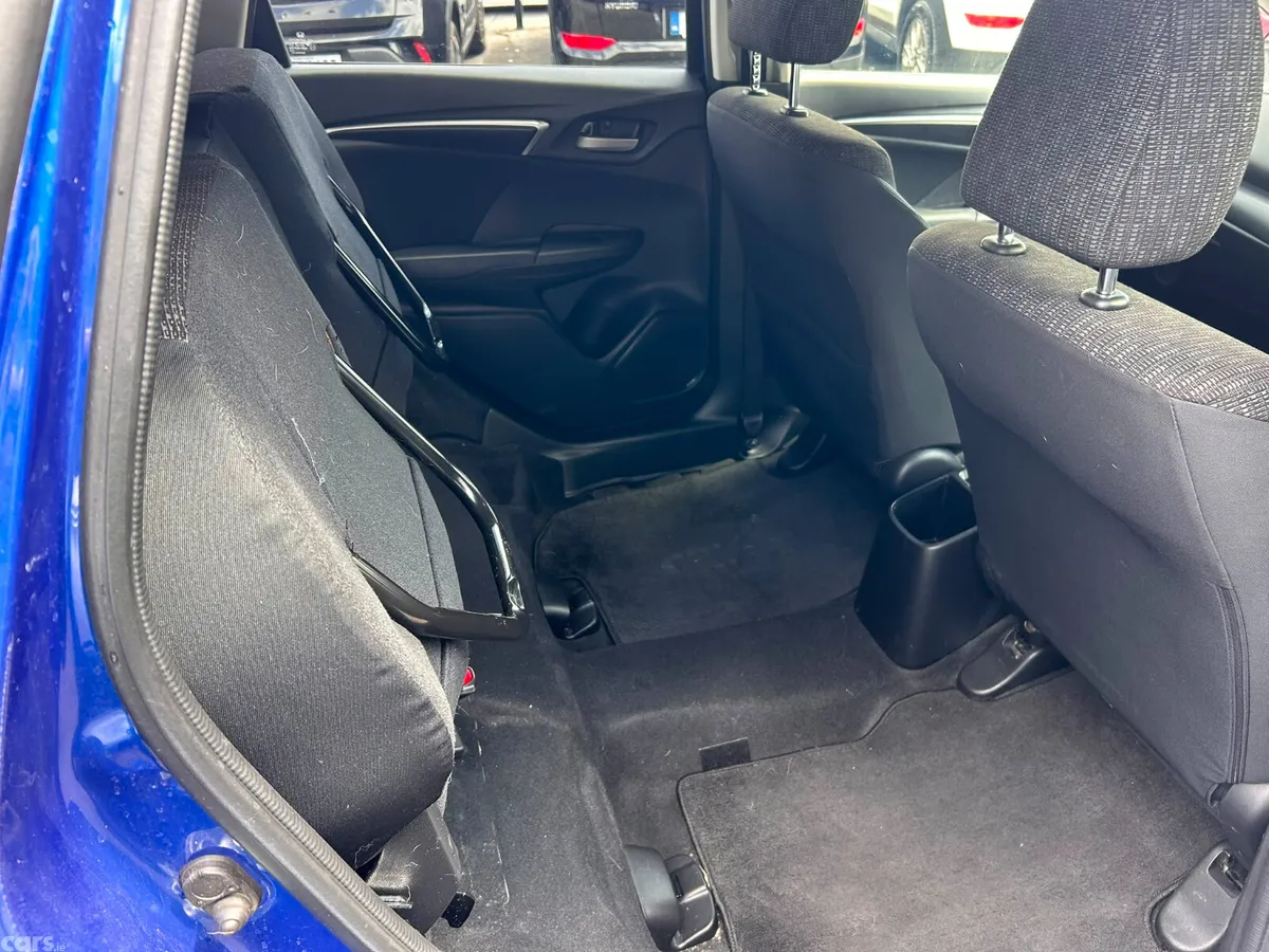 Honda Fit Hatchback, Petrol, 2017, Blue