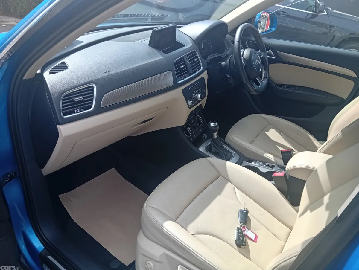 Audi Q3 SUV, Petrol, 2016, Blue
