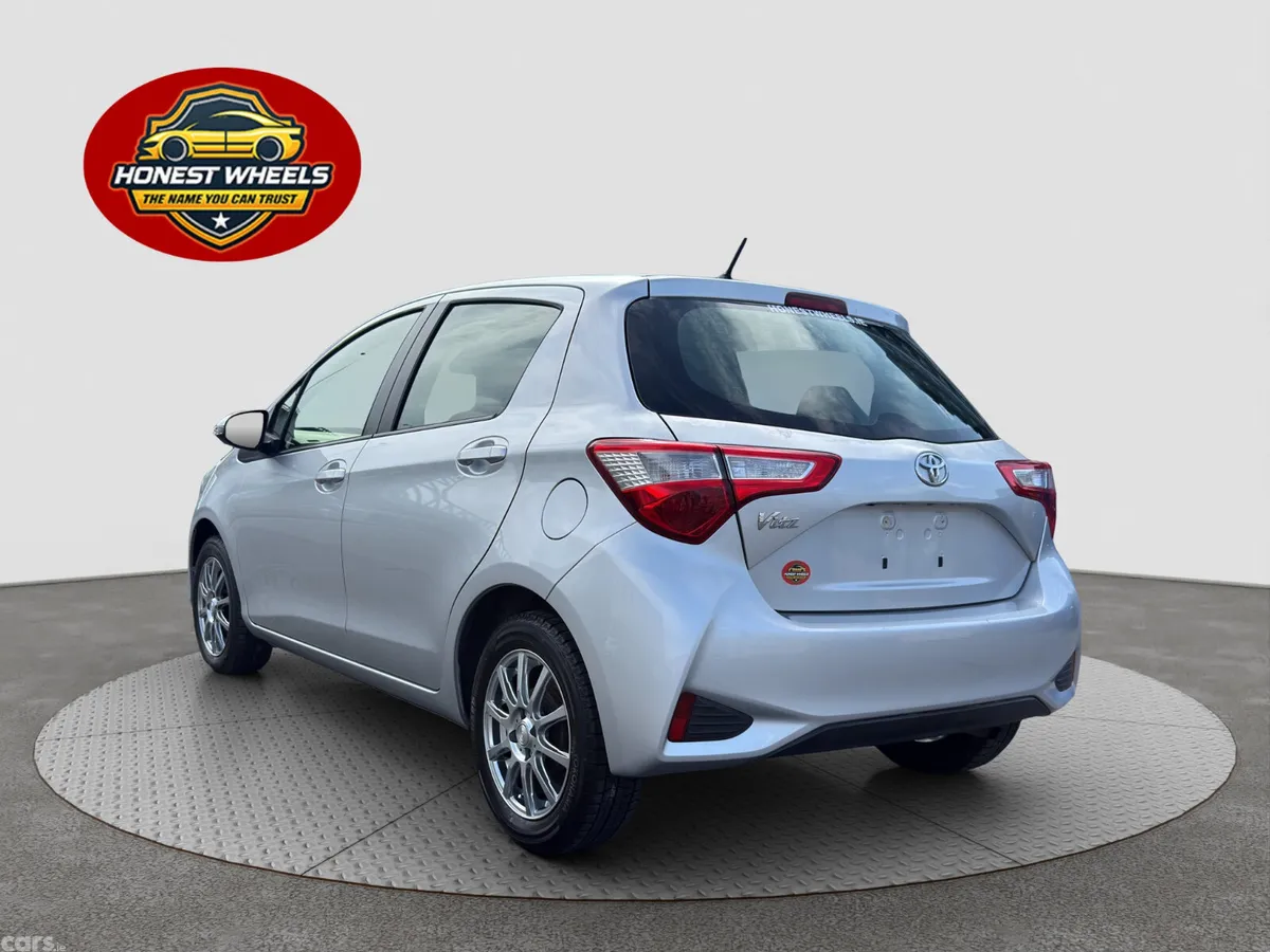 Toyota Vitz Hatchback, Petrol, 2017, Silver