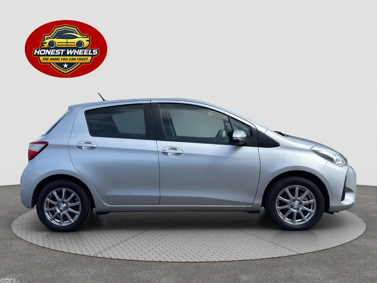 Toyota Vitz Hatchback, Petrol, 2017, Silver