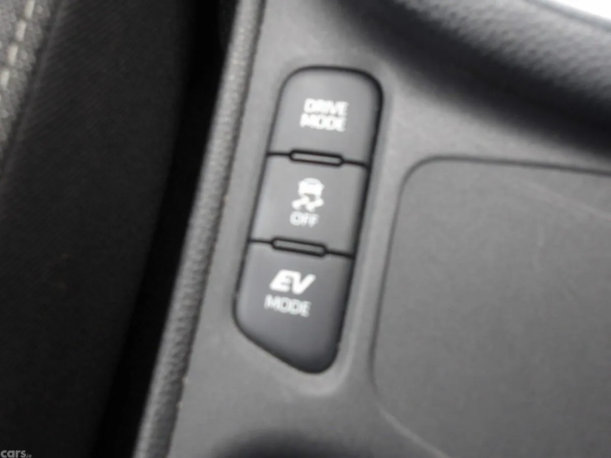 Toyota Yaris Hatchback, Petrol Hybrid, 2023, Black