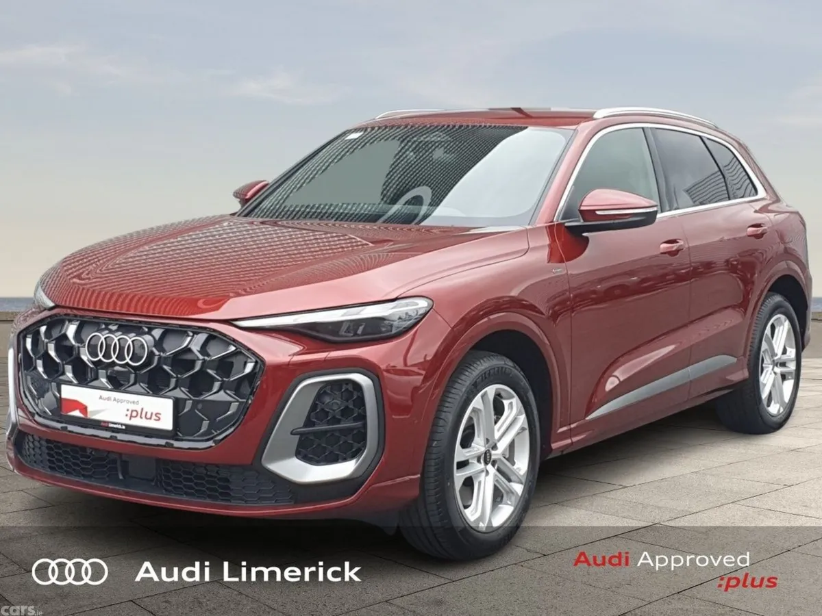 Audi Q5 SUV, Petrol Plug-in Hybrid, 2026, Red