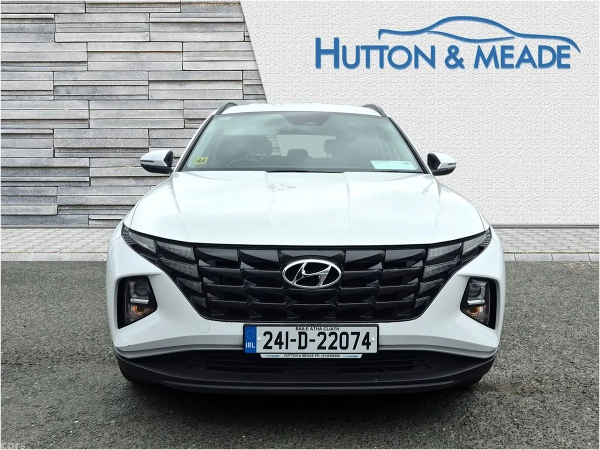 Hyundai Tucson SUV, Petrol Hybrid, 2024, White