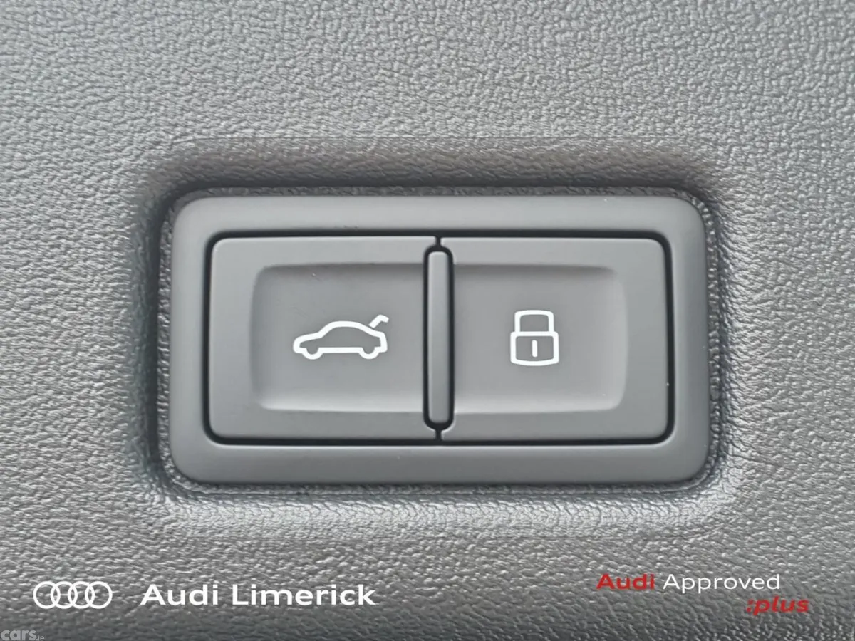 Audi Q5 SUV, Petrol Plug-in Hybrid, 2026, Red