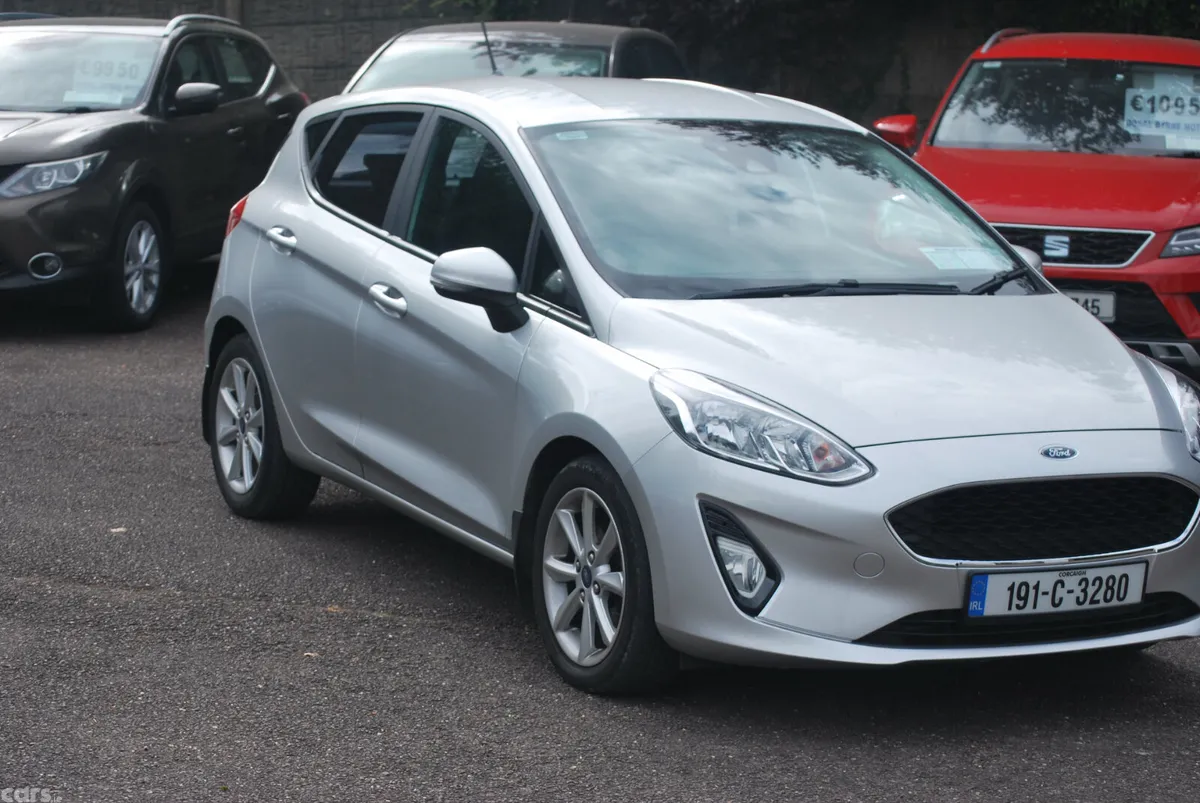 Ford Fiesta Hatchback, Diesel, 2019, Grey