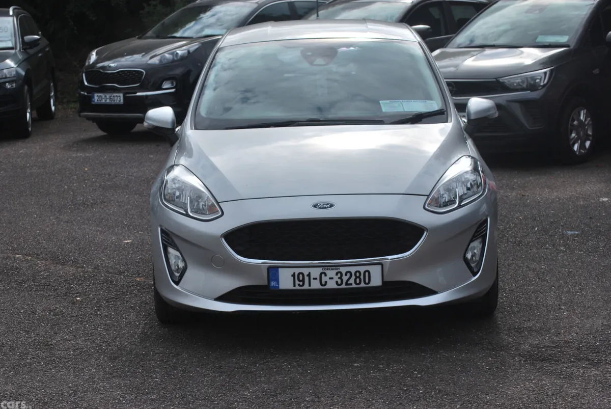 Ford Fiesta Hatchback, Diesel, 2019, Grey