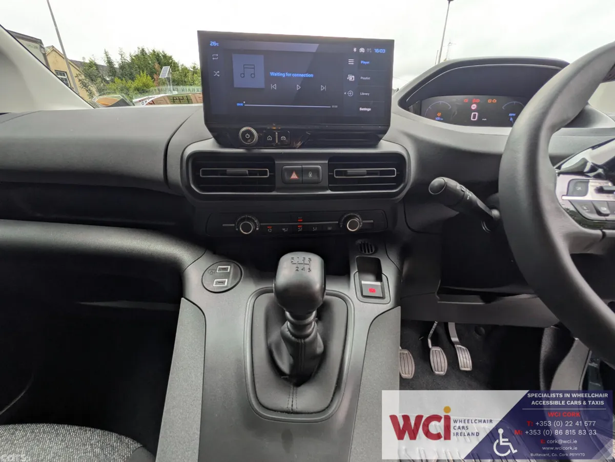 Peugeot Rifter MPV, Diesel, 2025, Blue