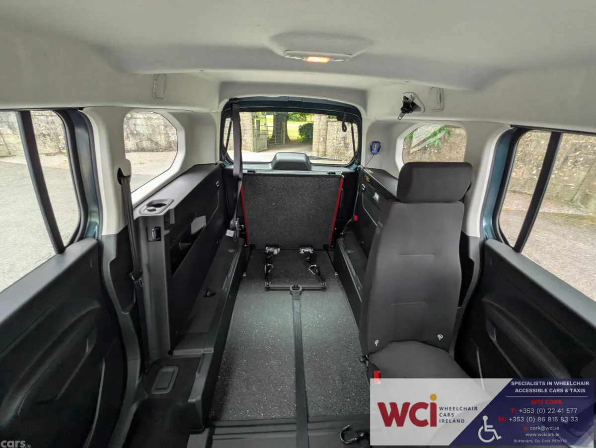 Peugeot Rifter MPV, Diesel, 2025, Blue