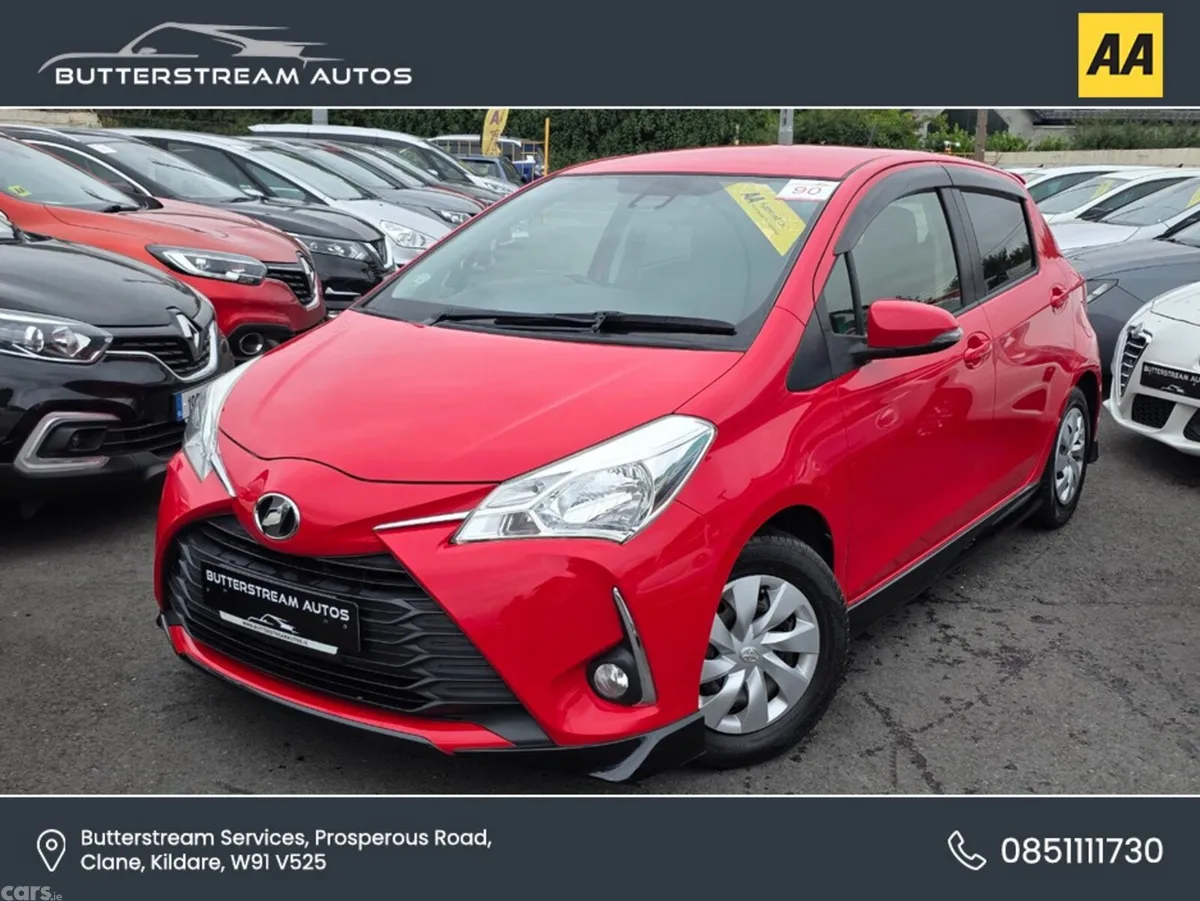 Toyota Yaris Hatchback, Petrol, 2017, Red