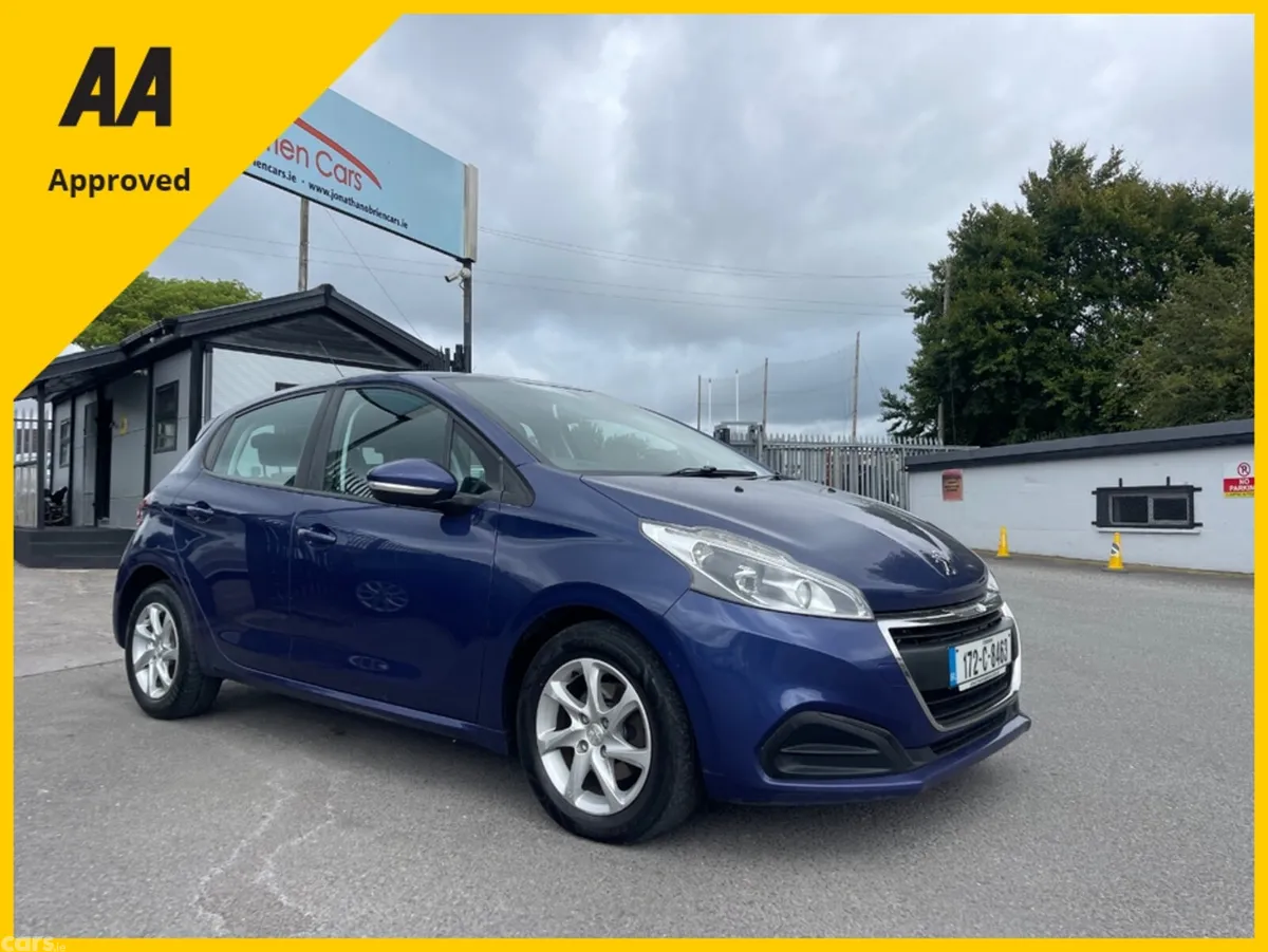 Peugeot 208 Hatchback, Diesel, 2017, Blue