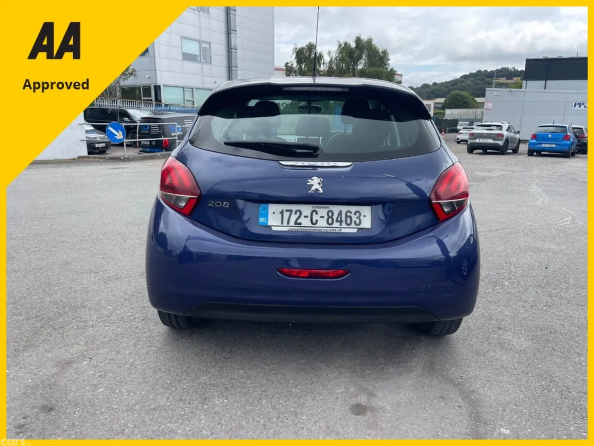 Peugeot 208 Hatchback, Diesel, 2017, Blue