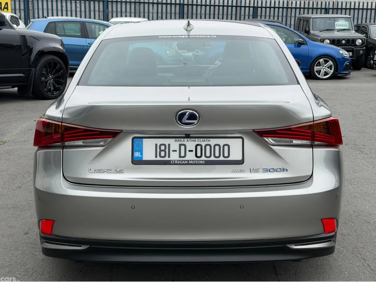 Lexus IS Saloon, Petrol Hybrid, 2018, Silver