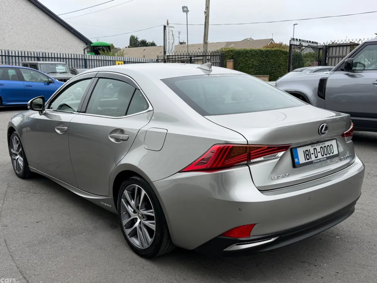 Lexus IS Saloon, Petrol Hybrid, 2018, Silver