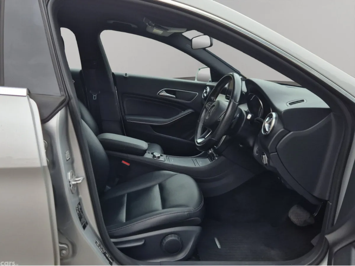 Mercedes-Benz CLA Saloon, Diesel, 2015, Silver