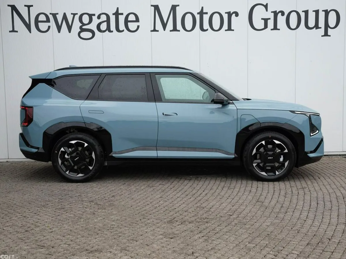 Kia EV5 SUV, Electric, 2027, Blue