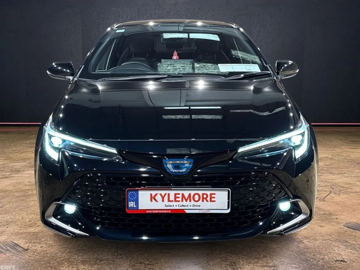 Toyota Corolla Hatchback, Petrol Hybrid, 2025, Black