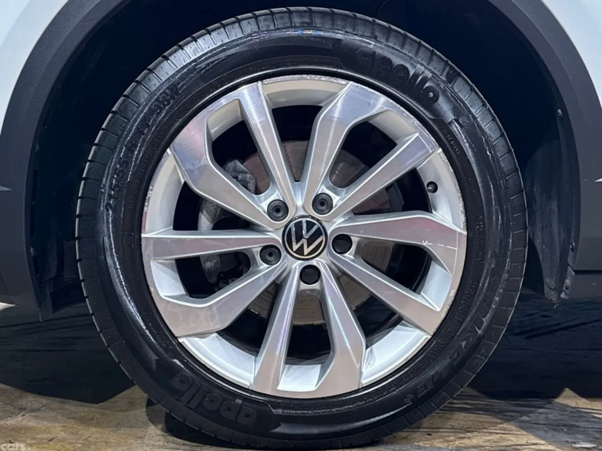 Volkswagen T-Roc SUV, Petrol, 2023, White