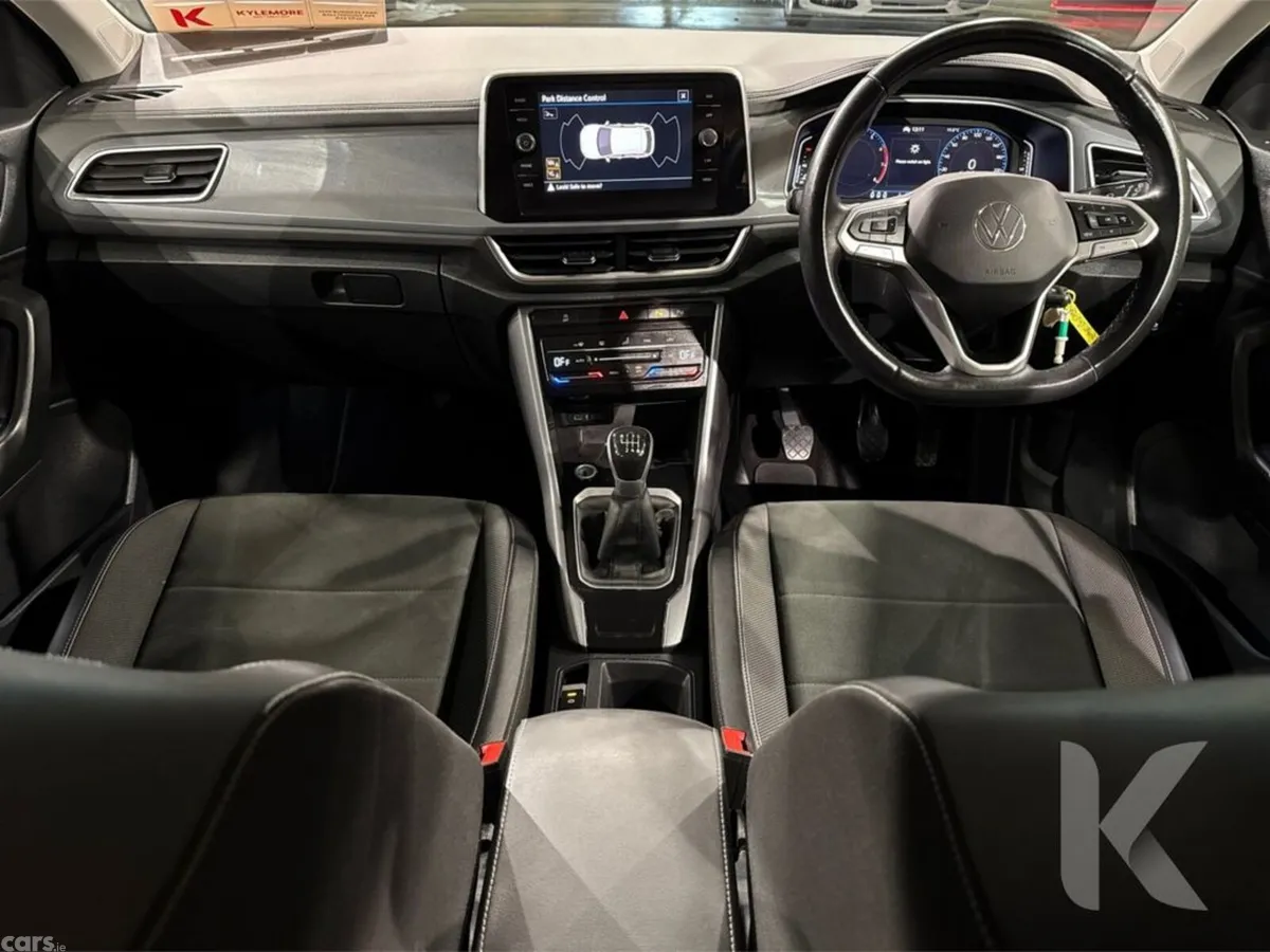 Volkswagen T-Roc SUV, Petrol, 2023, White