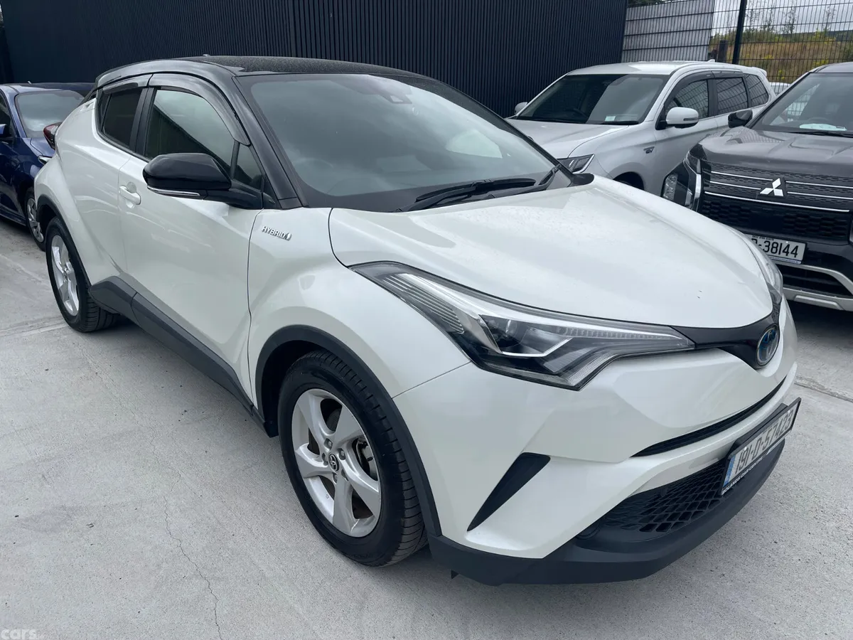 Toyota C-HR Hatchback, Petrol Hybrid, 2019, White