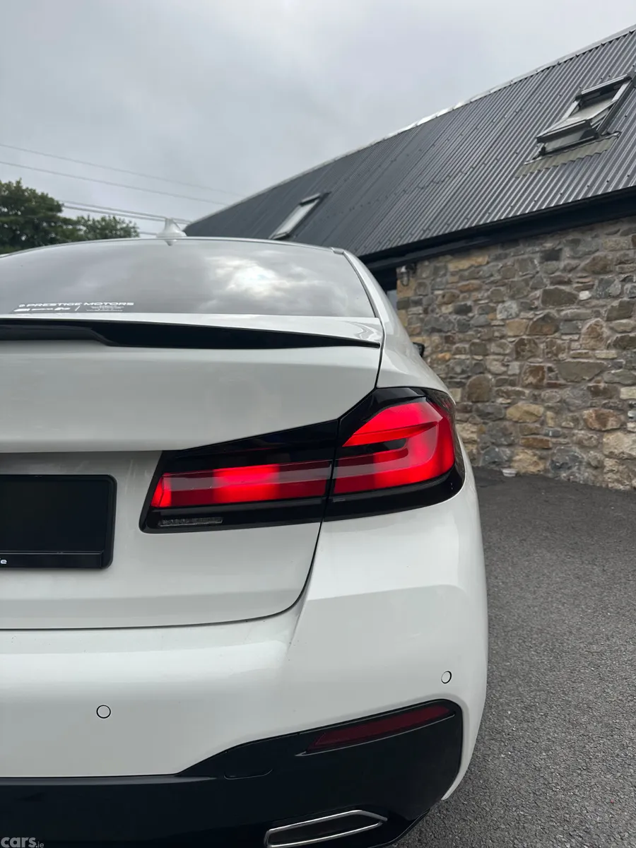 BMW 5-Series Saloon, Diesel, 2021, White