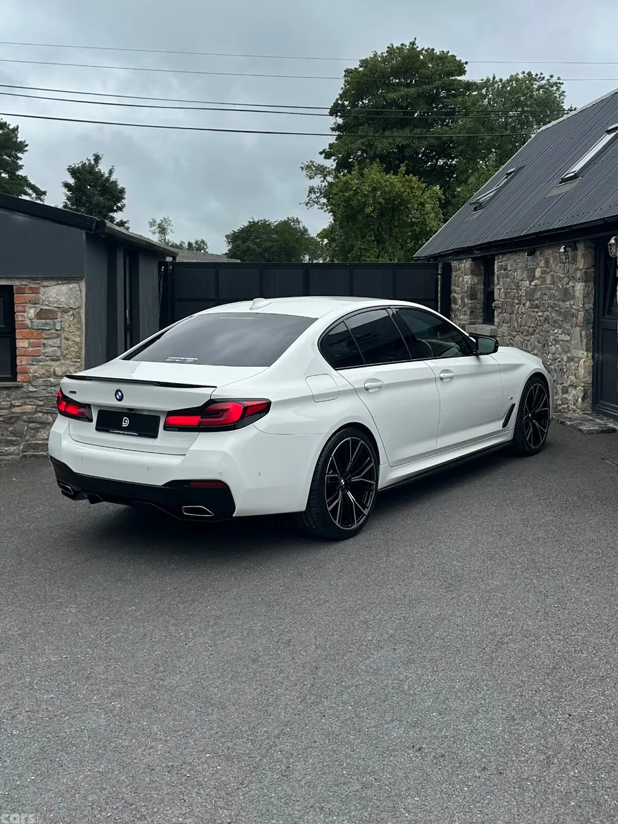 BMW 5-Series Saloon, Diesel, 2021, White