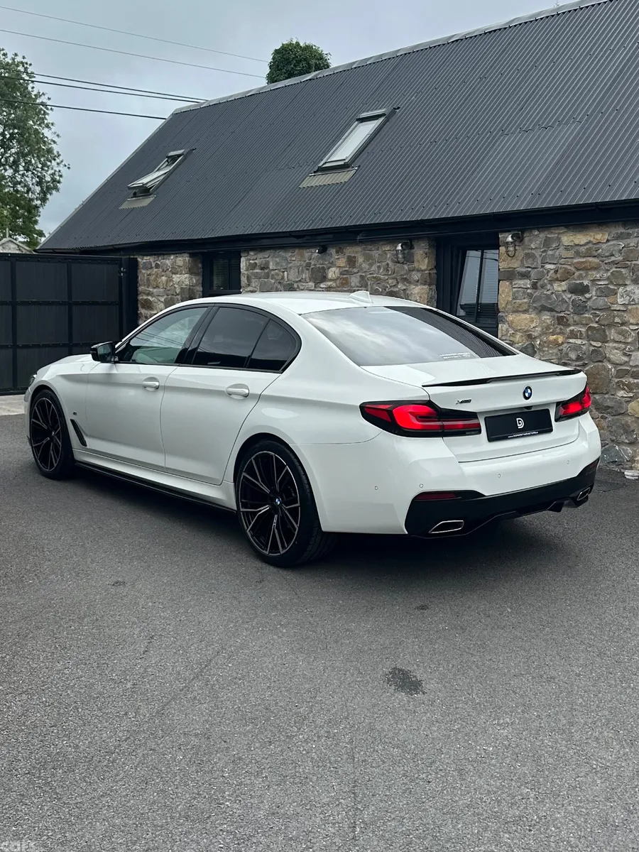 BMW 5-Series Saloon, Diesel, 2021, White