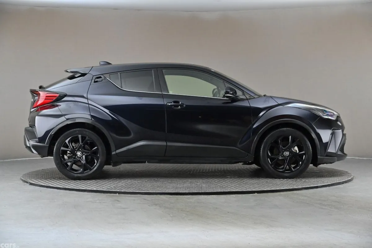 Toyota C-HR SUV, Petrol Hybrid, 2022, Black